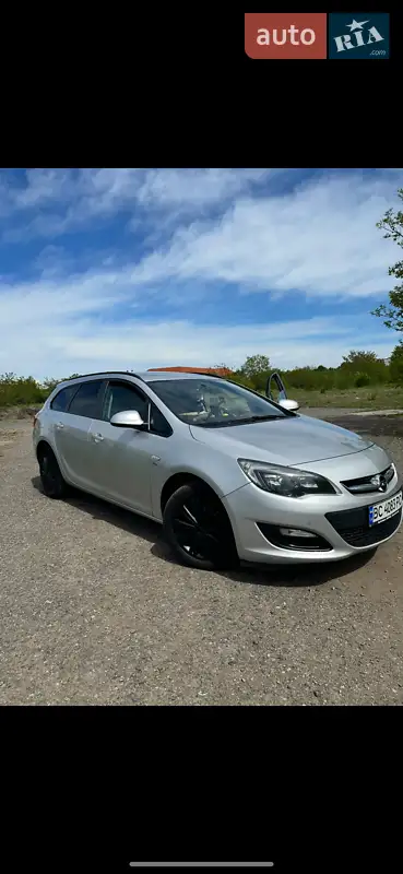 2013 opel astra