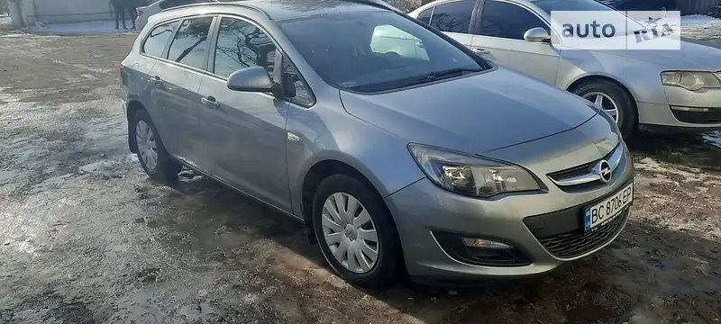 2013 opel astra