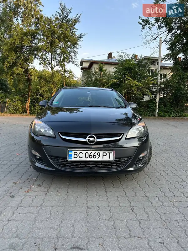2014 opel astra sports tourer