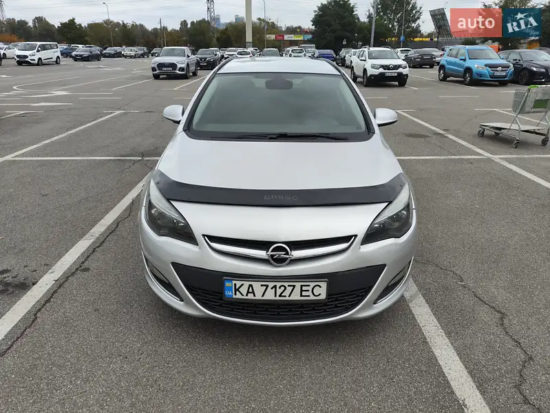 2013 opel astra