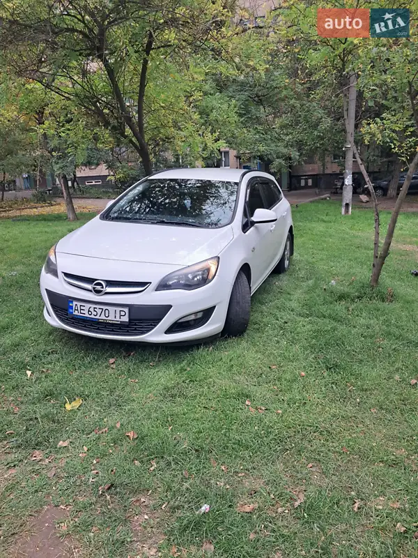 2015 opel astra sports tourer
