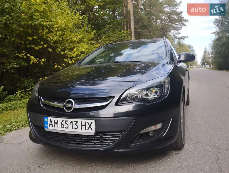 2014 opel astra