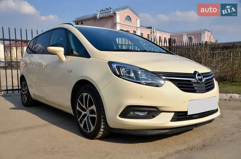2017 opel zafira