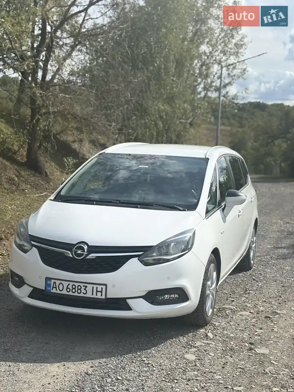2016 opel zafira