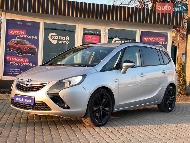 2014 opel zafira