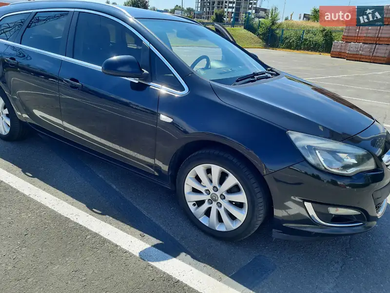 2015 opel astra-sports-tourer