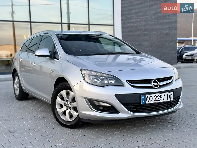 2014 opel astra sports tourer
