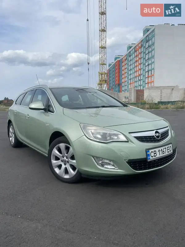 2011 opel astra-sports-tourer