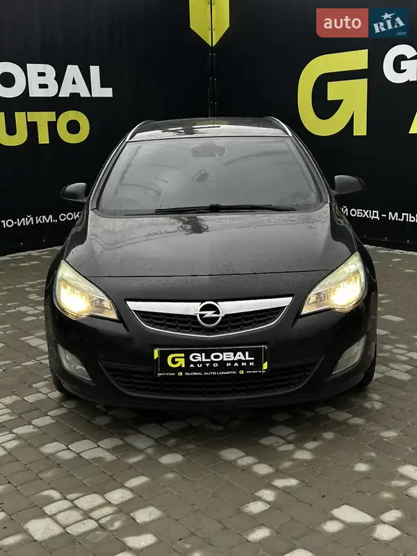 2011 opel astra-sports-tourer