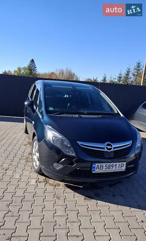 2014 opel zafira tourer