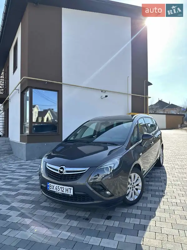 2013 opel zafira