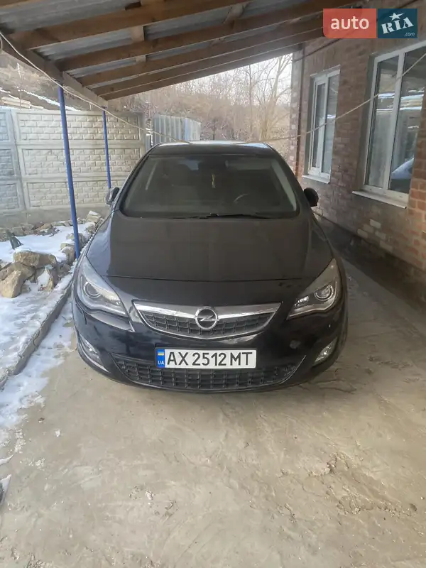 2010 opel astra