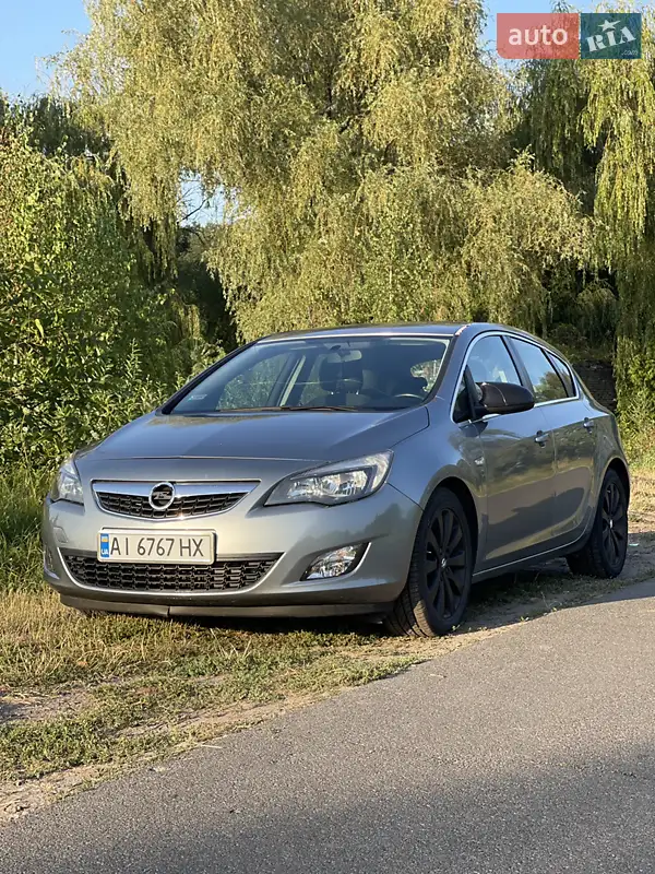 2010 opel astra