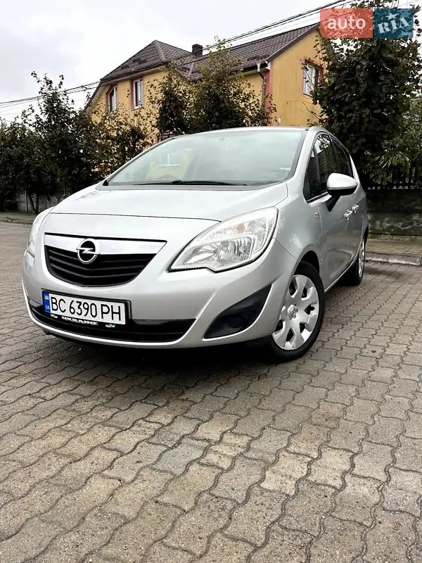 2013 opel meriva