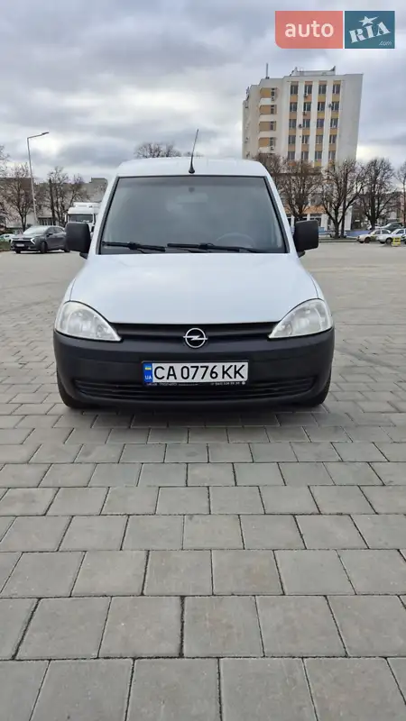 2011 opel combo