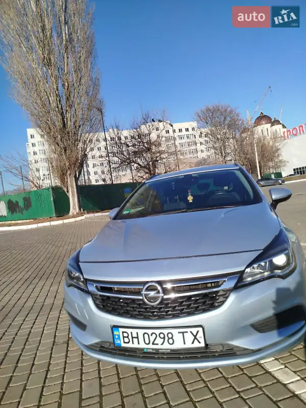 2019 opel astra