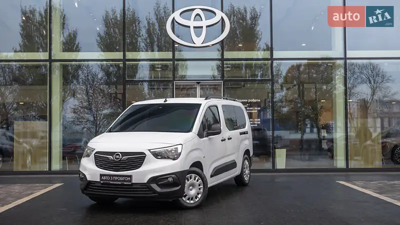 2023 opel combo life