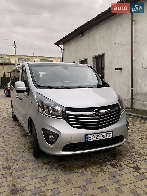 2018 opel vivaro