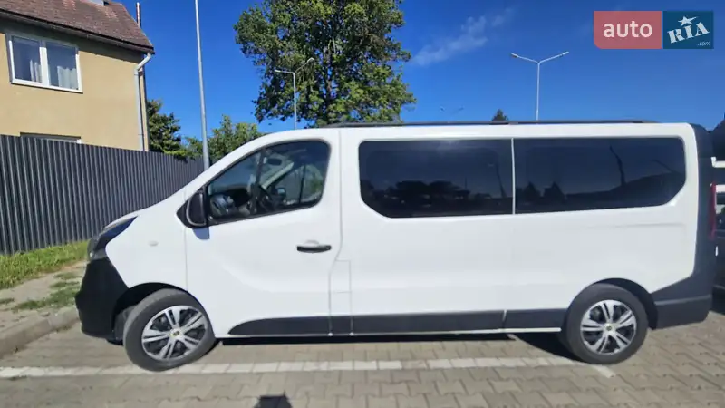 2017 opel vivaro