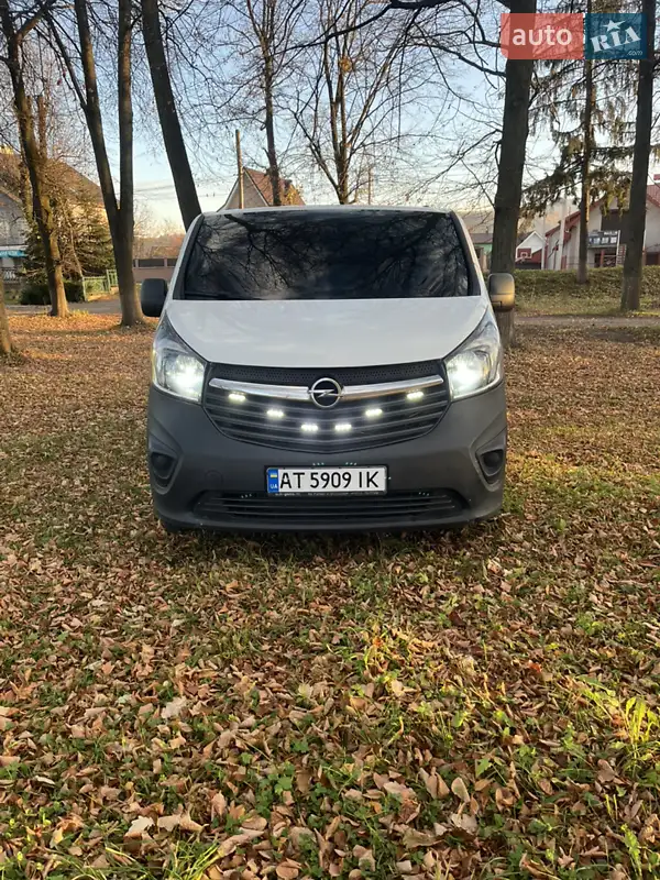 2019 opel vivaro