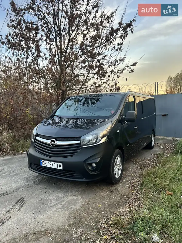 2017 opel vivaro