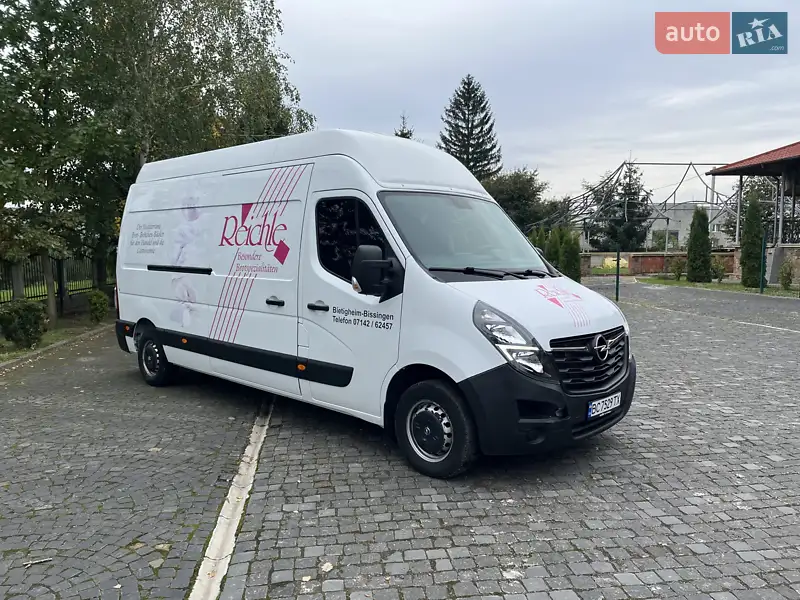 2020 opel movano