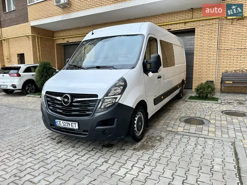 2020 opel movano