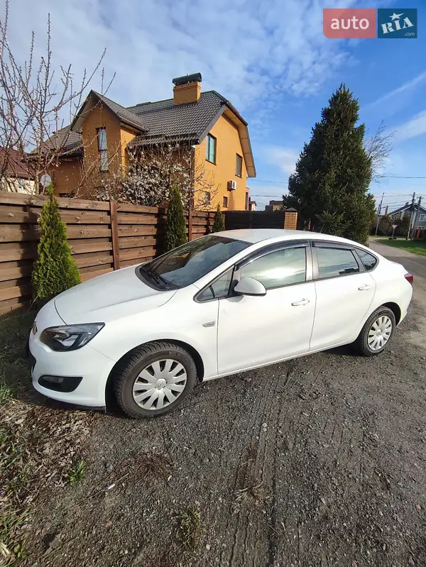 2020 opel astra