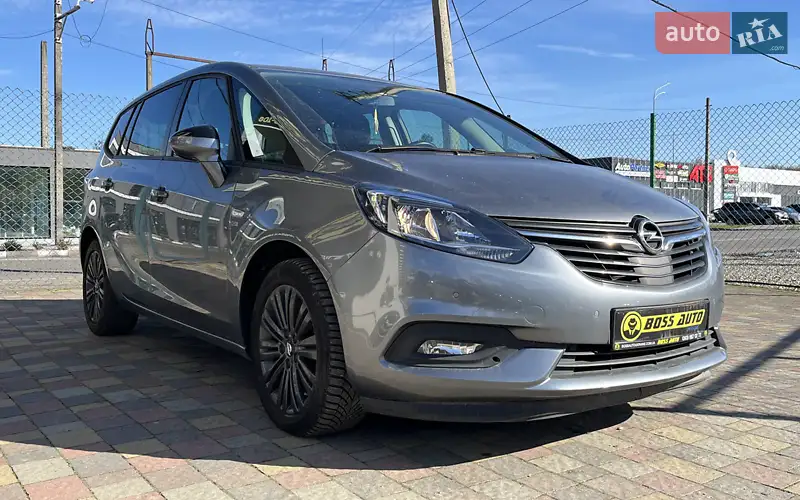 2019 opel zafira
