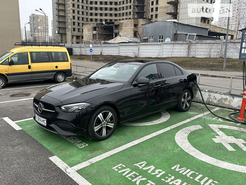 2022 mercedes-benz c-class