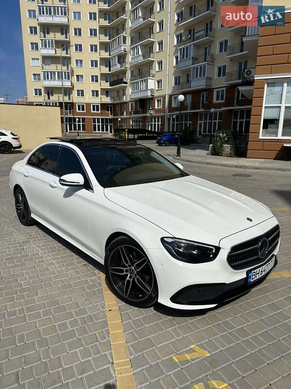 2022 mercedes-benz e-class