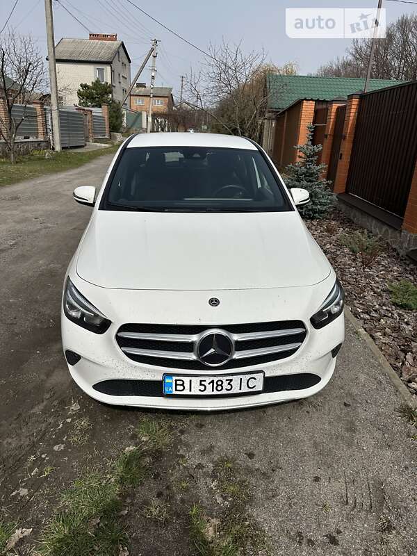 2019 mercedes-benz b 180