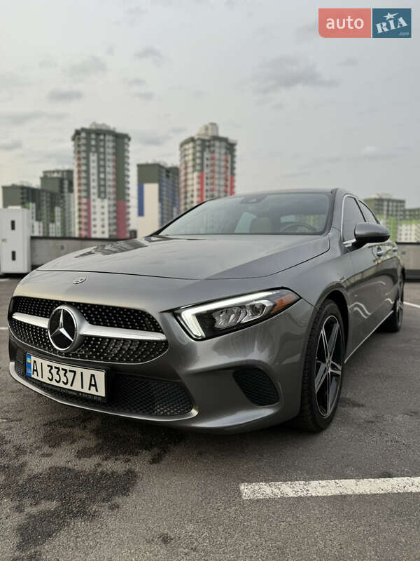 2021 mercedes-benz a 220