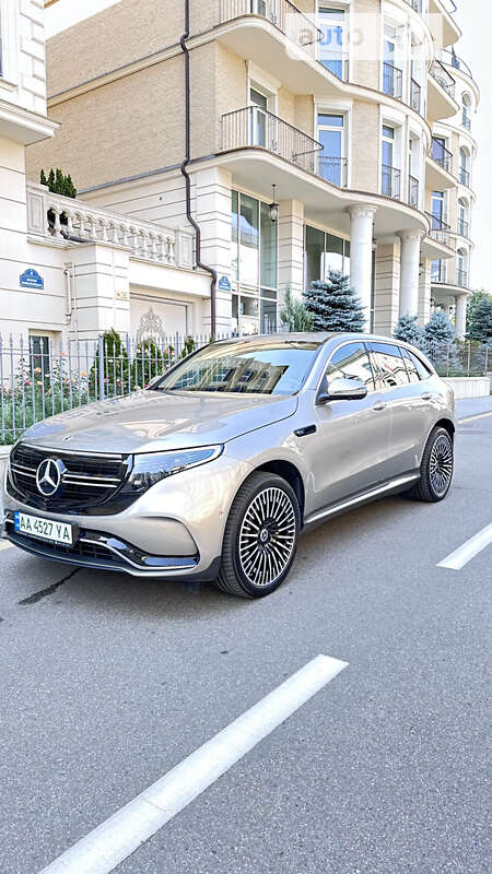2022 mercedes-benz eqc 400