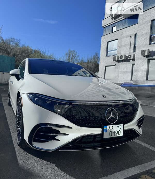 2022 mercedes-benz eqs