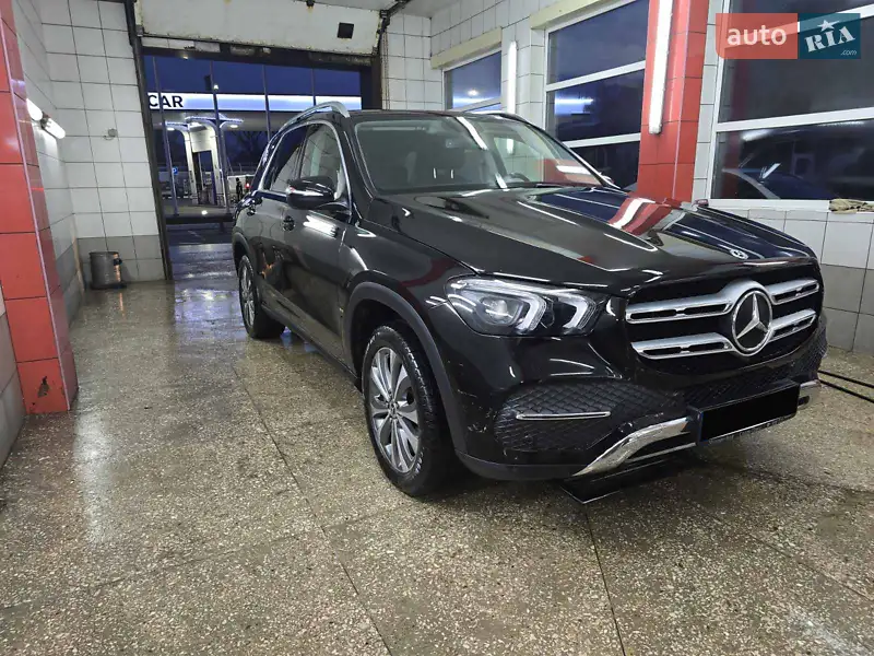 2021 mercedes-benz gle-300d
