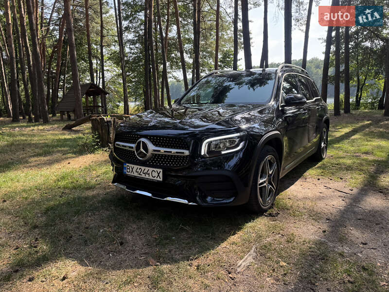 2021 mercedes-benz glb-200