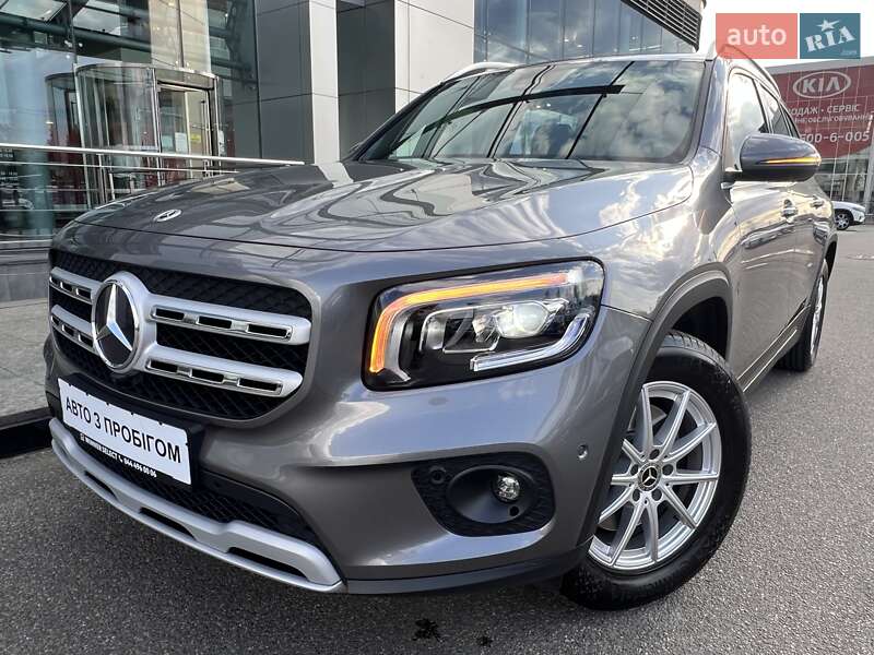 2021 mercedes-benz glb-200