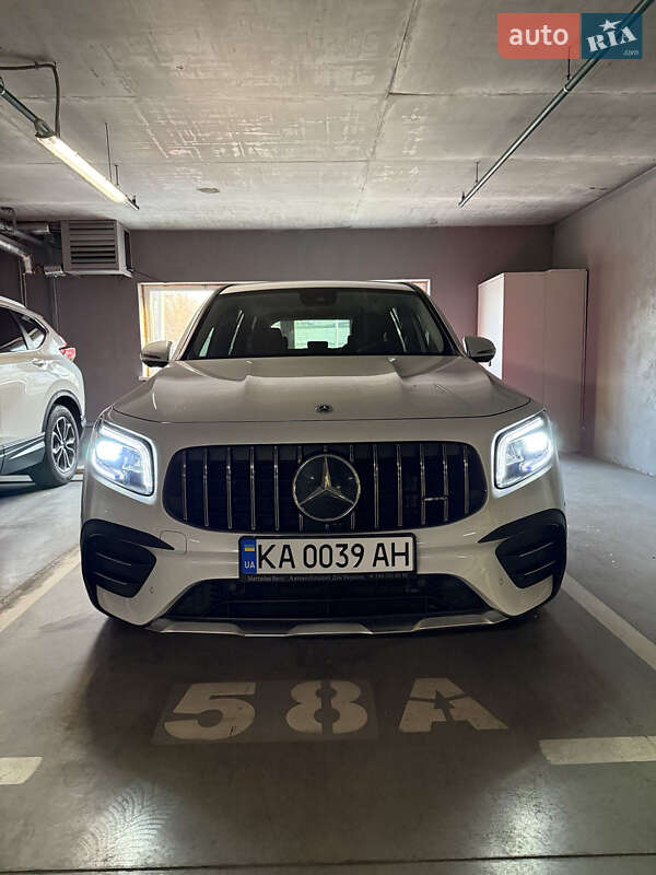 2021 mercedes-benz amg-glb-35