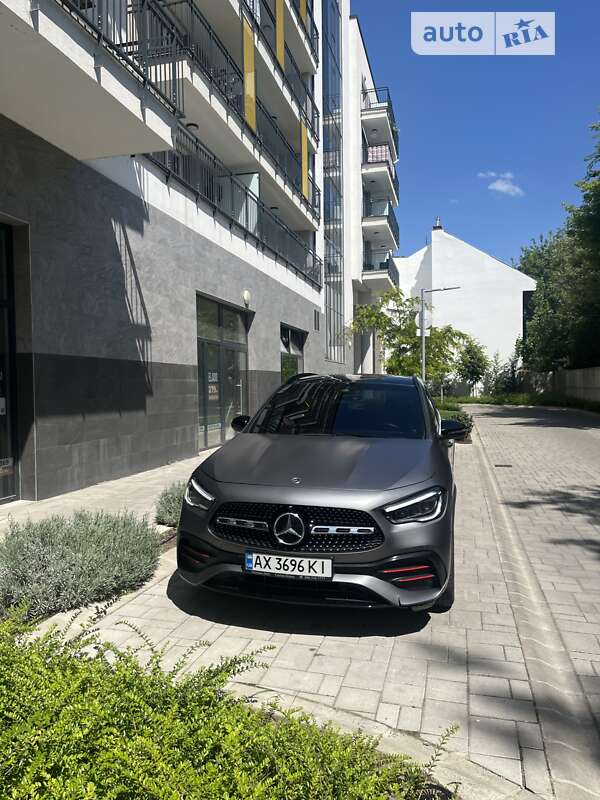 2021 mercedes-benz gla 200