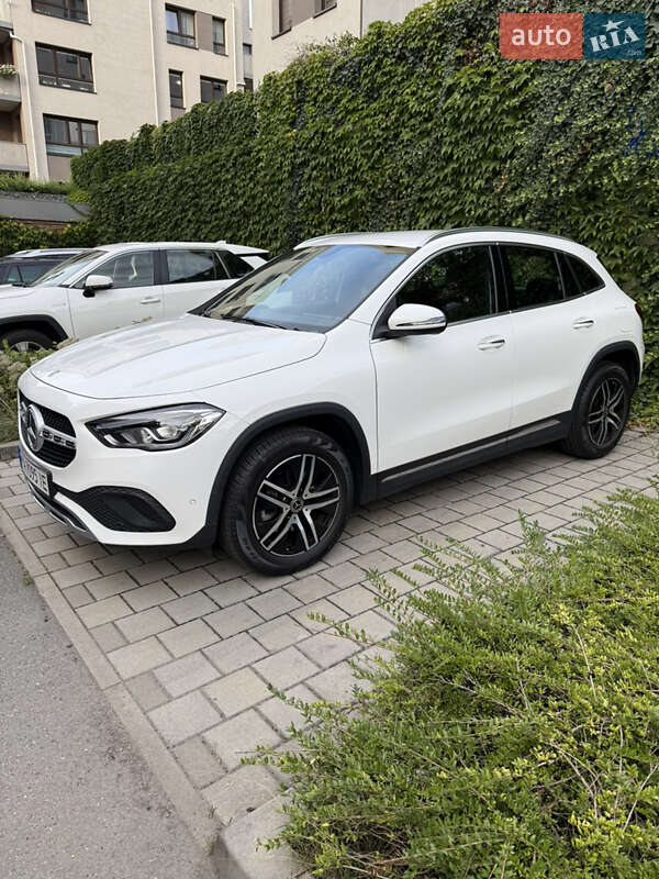 2022 mercedes-benz gla 200
