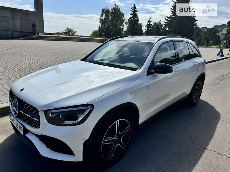 2020 mercedes-benz glc 220d