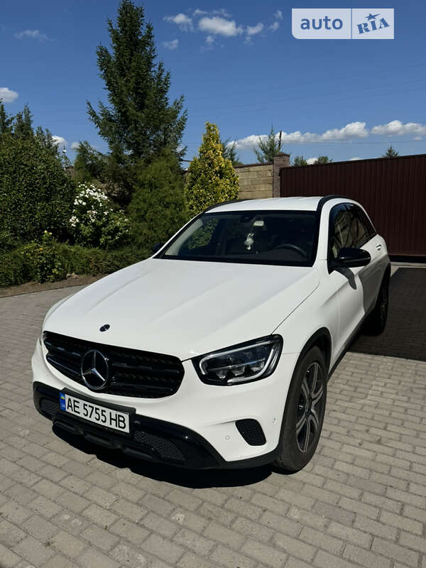 2020 mercedes-benz glc 200