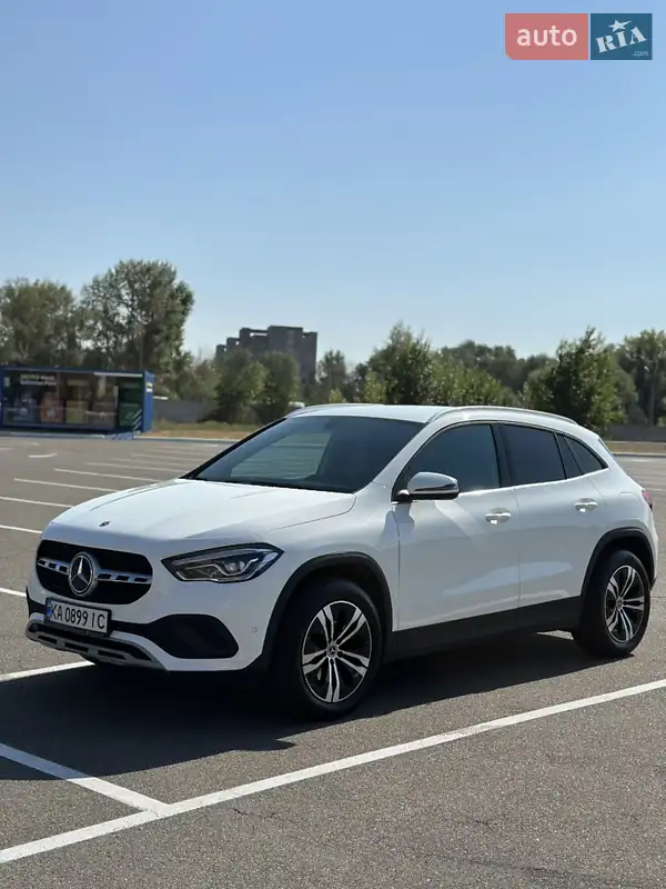 2021 mercedes-benz gla 200
