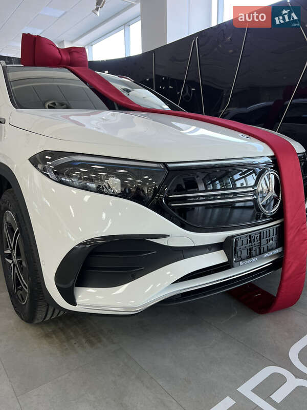 2022 mercedes-benz eqa 300