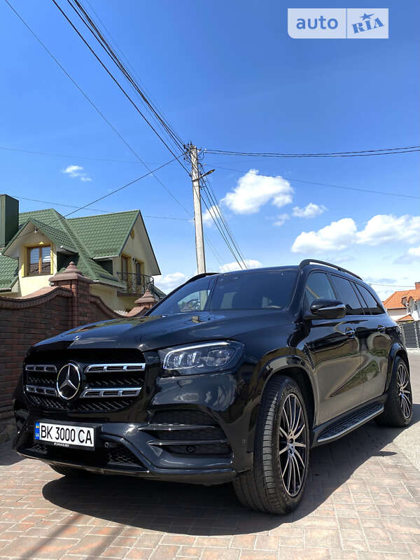 2022 mercedes-benz gls 580