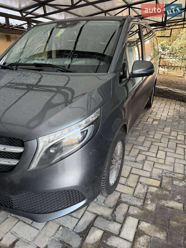 2020 mercedes-benz v 220 d