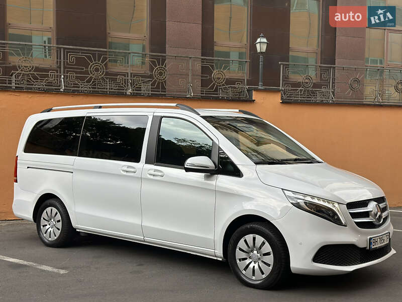 2021 mercedes-benz v 200