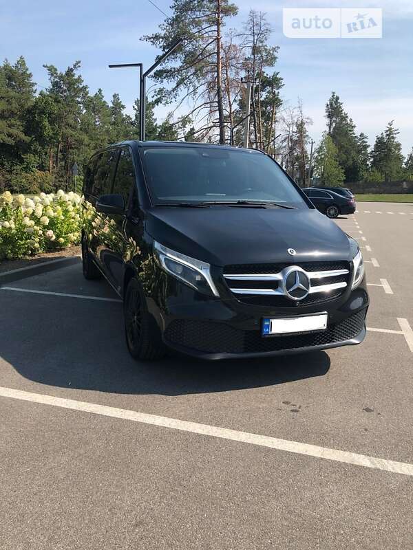 2021 mercedes-benz v 220 d