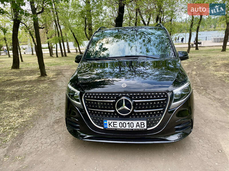 2024 mercedes-benz v 300 d